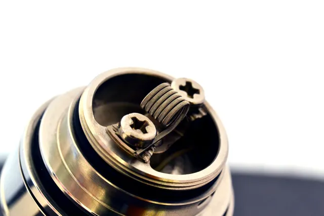 centenary-the-arm-staple-alien-0-85-ohm-mtl-coil image 1